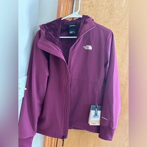 The north face women's Maroon jacket
